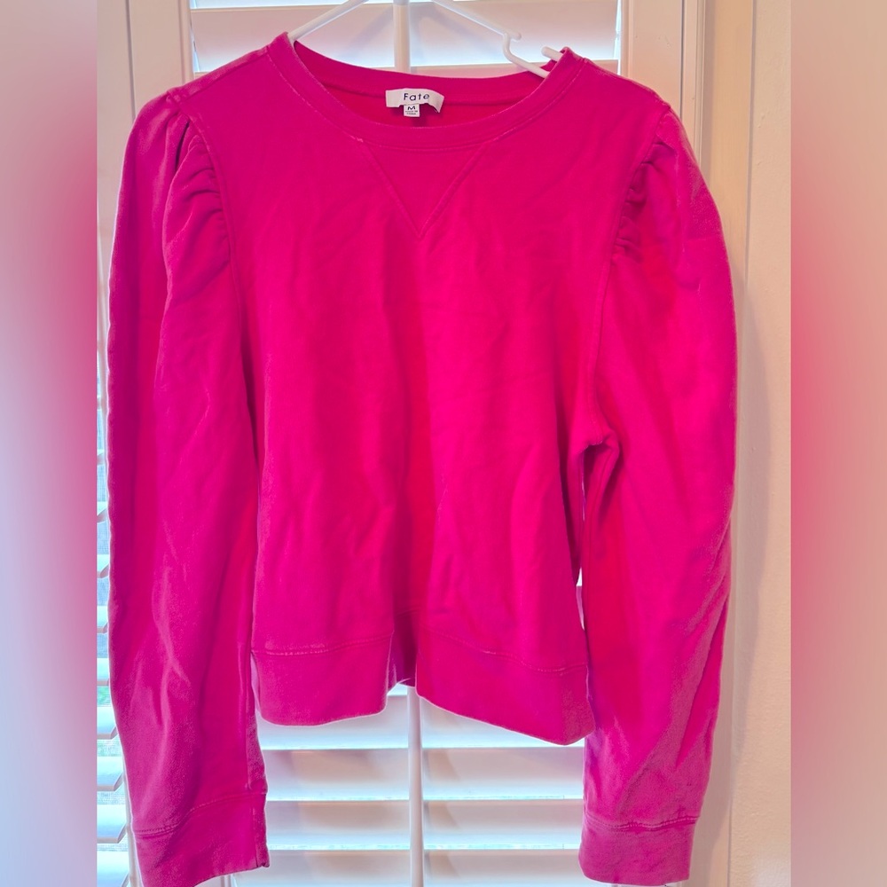 Pink sweater shirt never worn